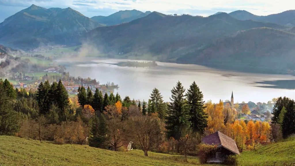 Morgenlicht am Schliersee